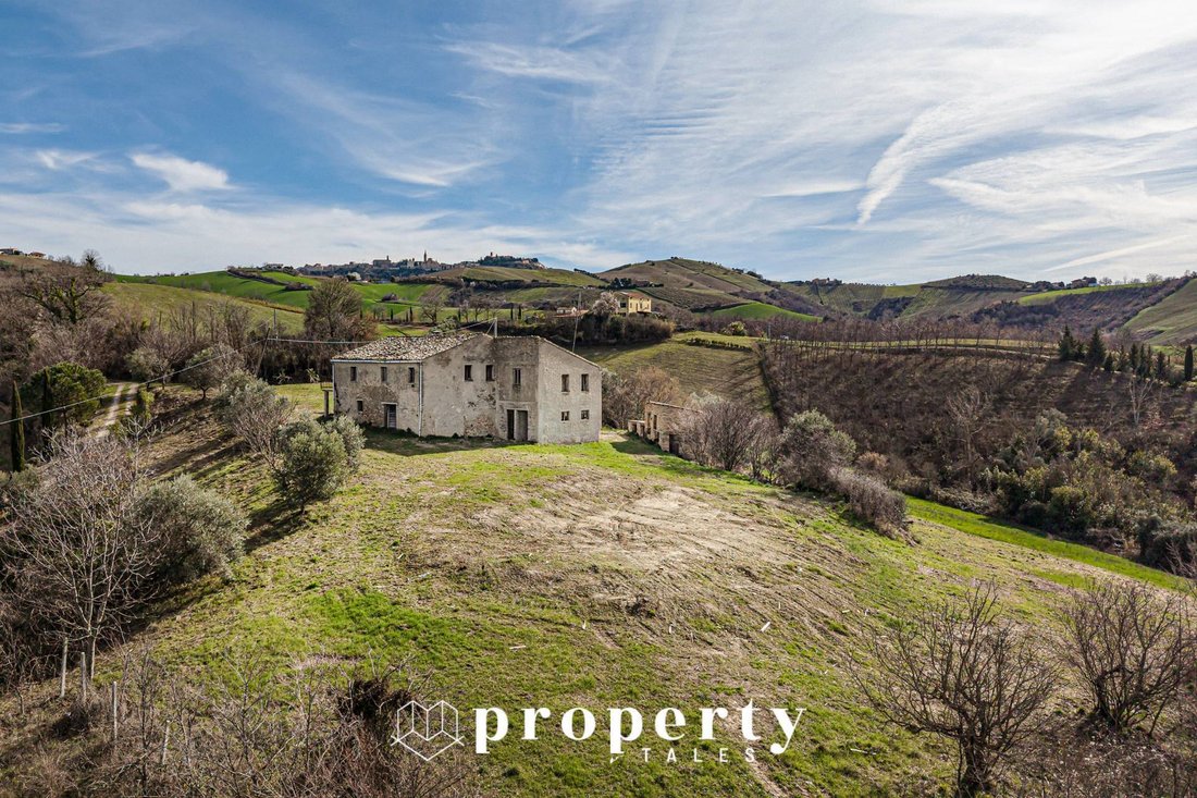 Country House in Ripatransone, Marche, Italy 2 - 18452172