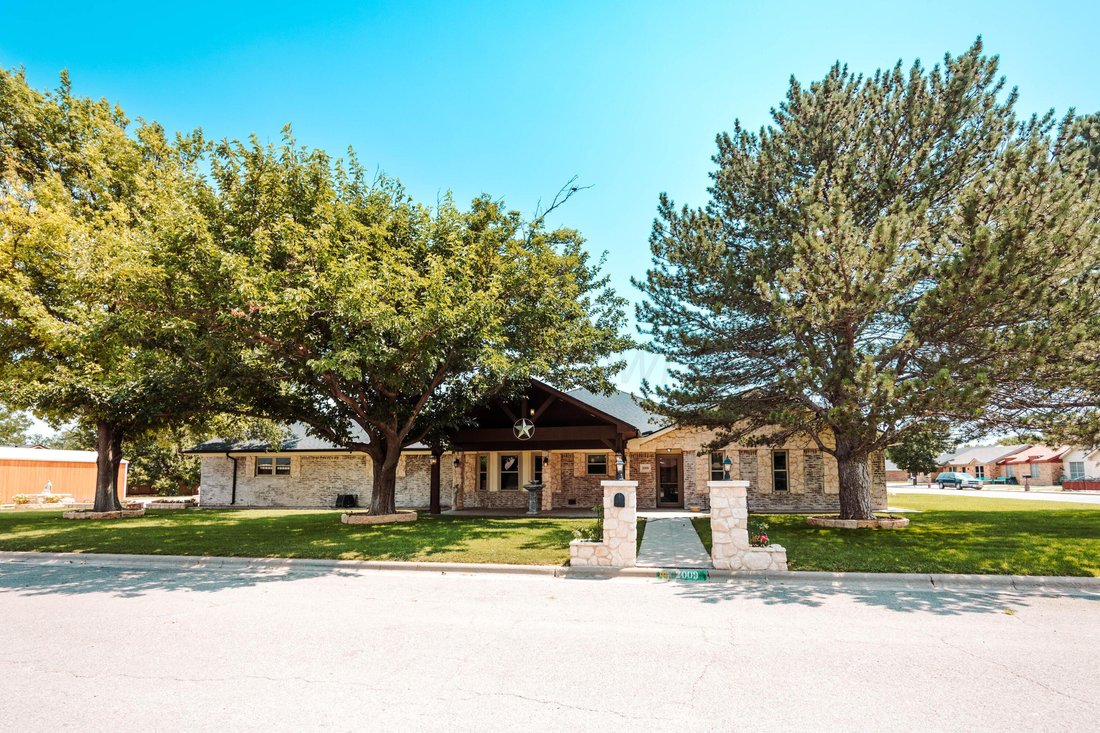 House in Perryton, Texas, United States 2 - 18450014
