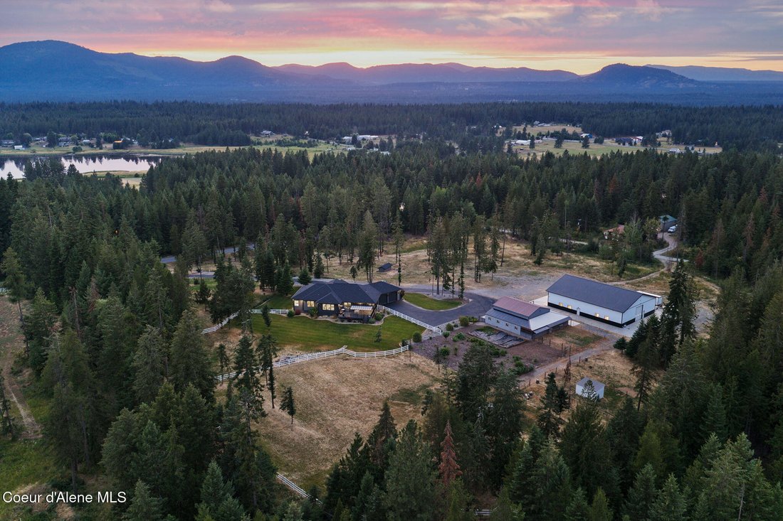 Casa a Hayden, Idaho, Stati Uniti 2 - 18449557