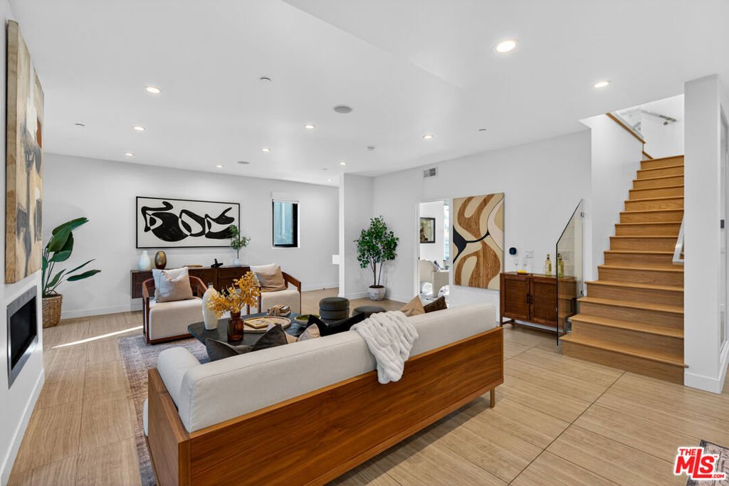 House in Los Angeles, California, United States 5 - 18449829