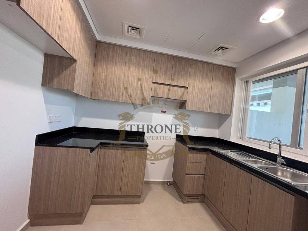 Townhouse in Damac Hills 2, Dubai, United Arab Emirates 5 - 18450039