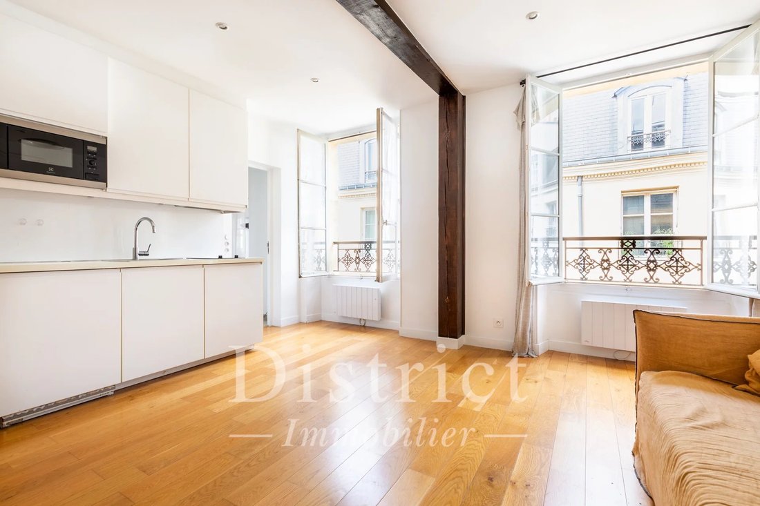 Apartment in Île de la Cité, Paris 1er Arrondissement, Paris 2 - 18420963