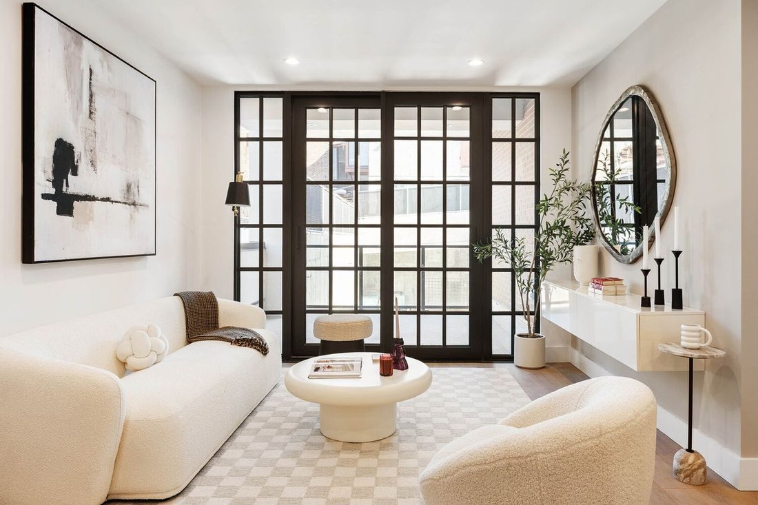 Condo in New York, New York, United States 2 - 18390292