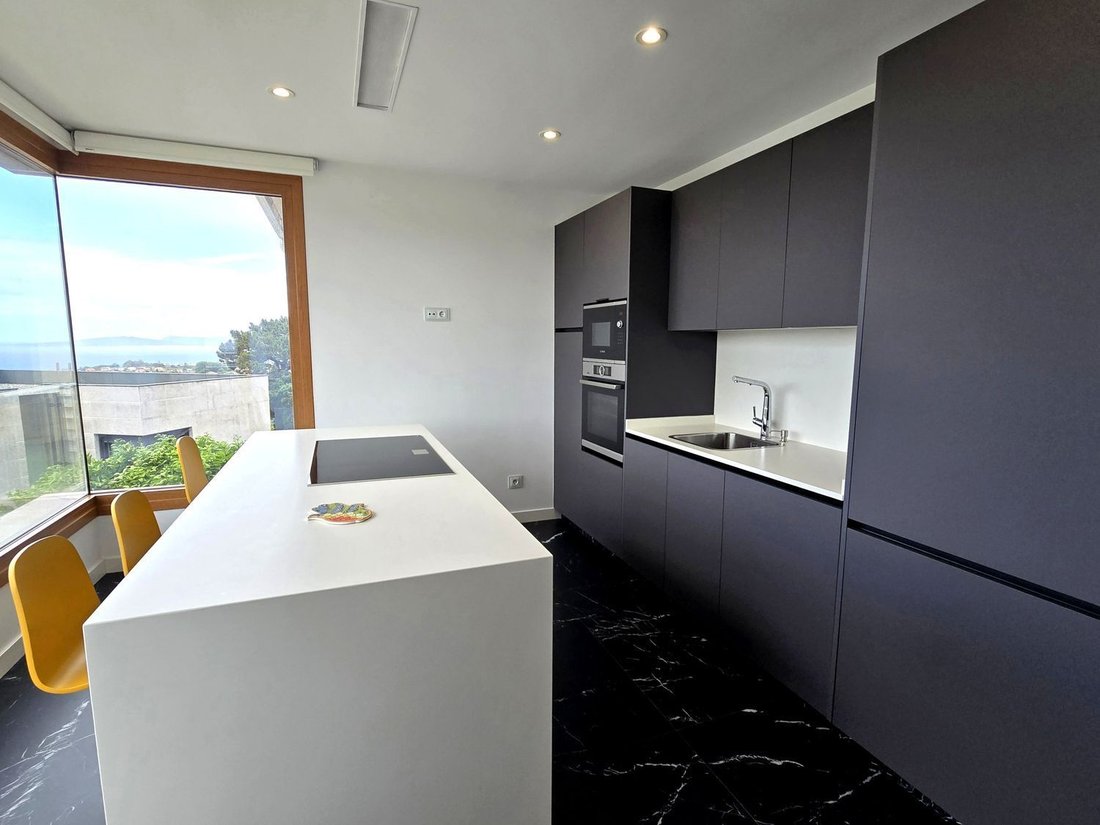 Villa in Cabral, Vigo, Spain 3 - 18451411
