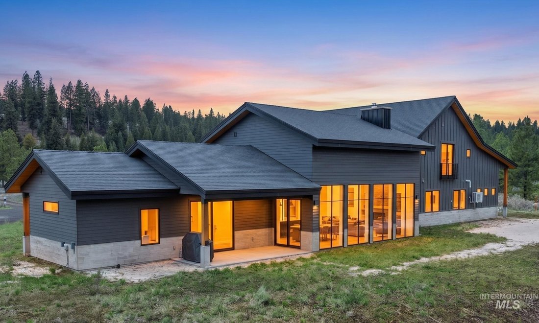 House in McCall, Idaho, United States 2 - 17826017