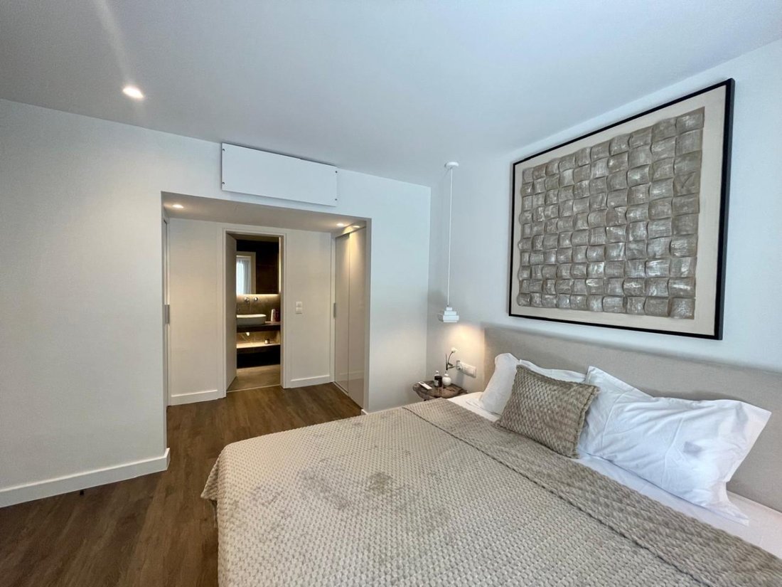 Apartment in Vouliagmeni, Attica, Greece 3 - 18452284