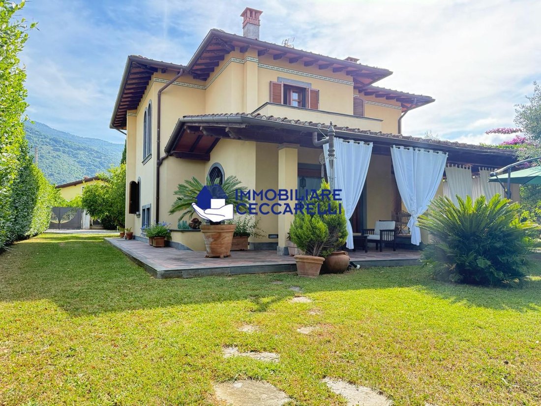 Villa in Mirteto, Massa, Tuscany 3 - 18449704