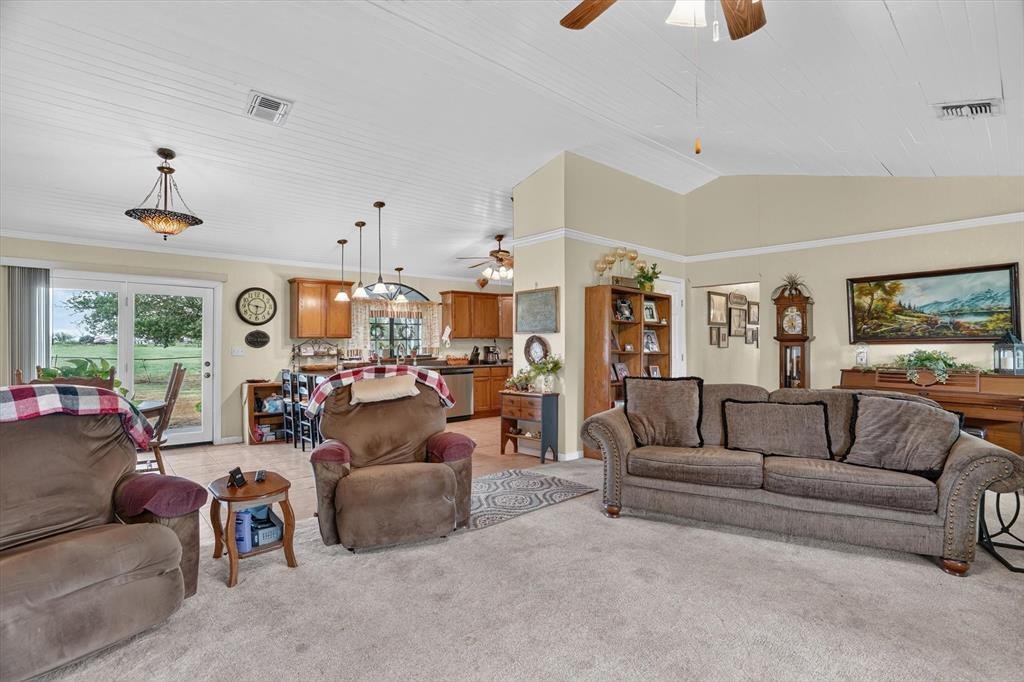 House in Weatherford, Texas, United States 5 - 18446966