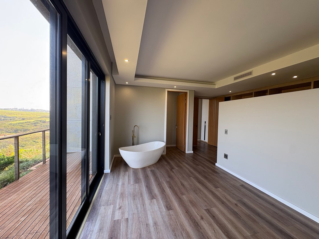 Country House in Port Zimbali, KwaZulu-Natal, South Africa 1 - 18448416