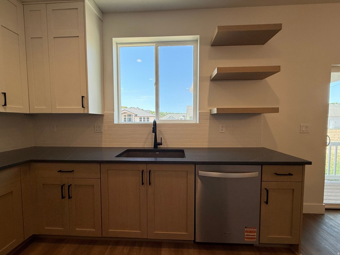 House in Ogden, Utah, United States 4 - 18446439