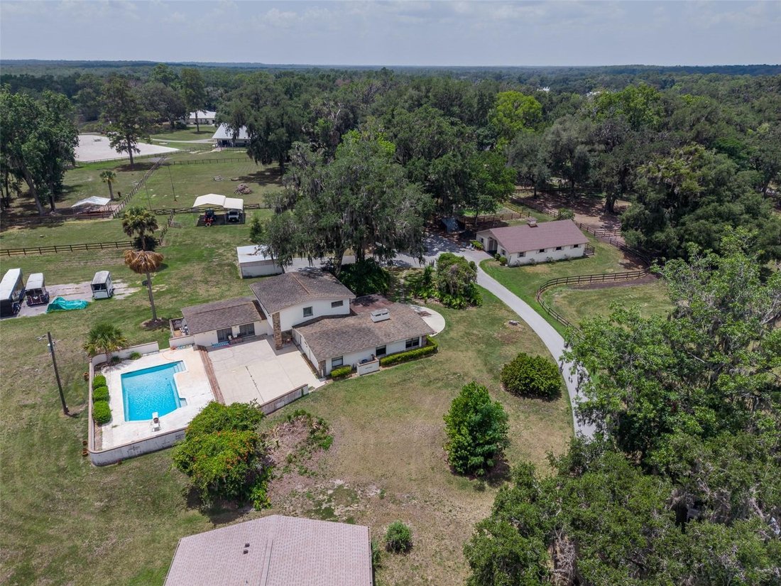Land in Ocala, Florida, United States 2 - 18365497