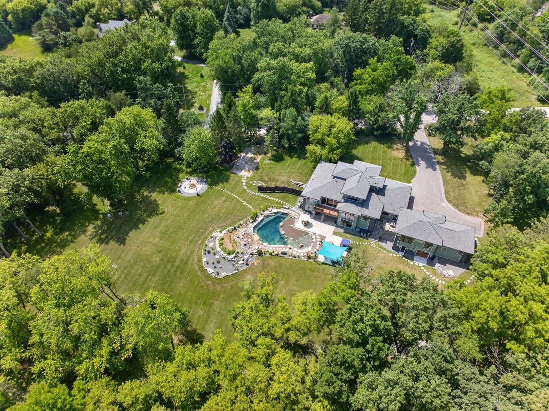 House in Waukesha, Wisconsin, United States 2 - 18447564