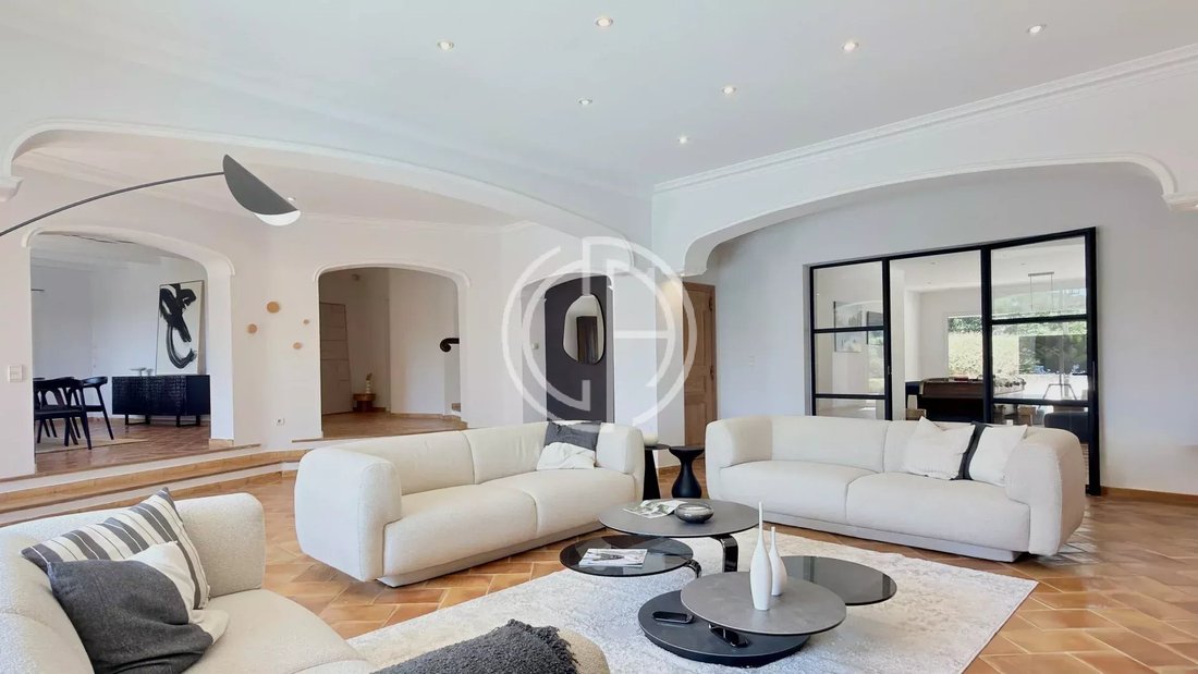 Villa in Mougins, Provence-Alpes-Côte d'Azur, France 5 - 18111163