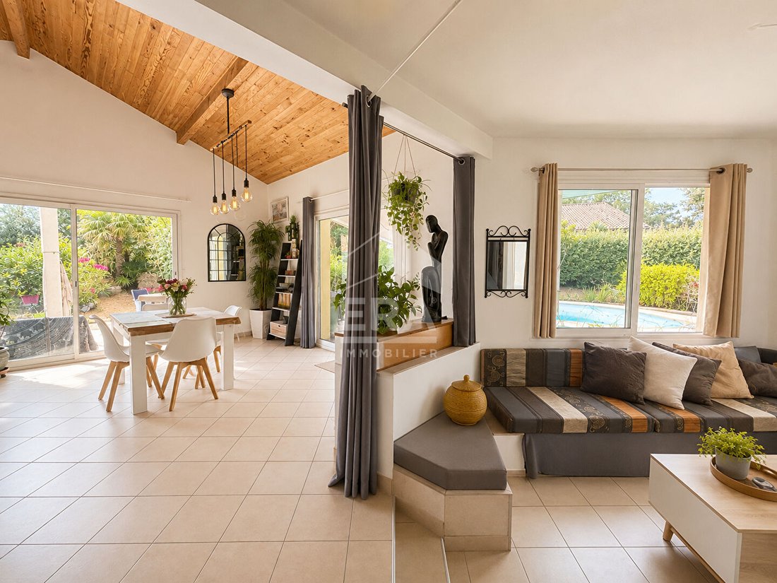 Villa in Labenne, Nouvelle-Aquitaine, France 1 - 18448391