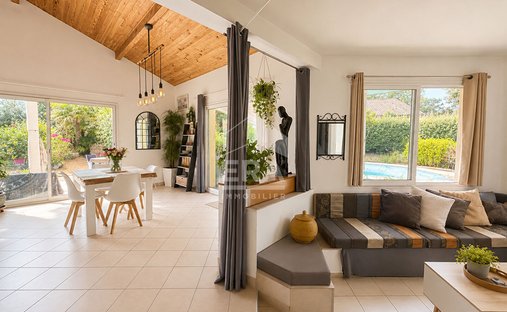 Villa in Labenne, Nouvelle-Aquitaine, France 1