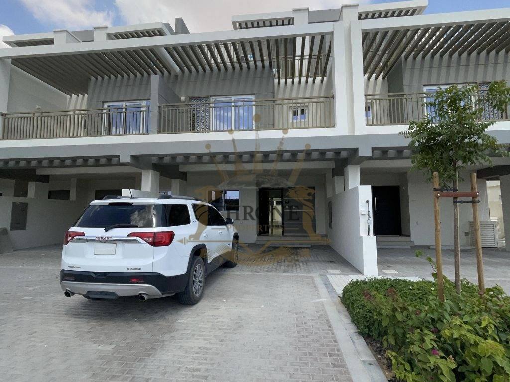 Townhouse in Damac Hills 2, Dubai, United Arab Emirates 2 - 18450490
