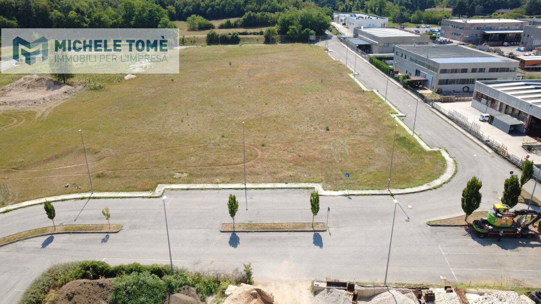 Land in Caprino Veronese, Veneto, Italy 4 - 18441232