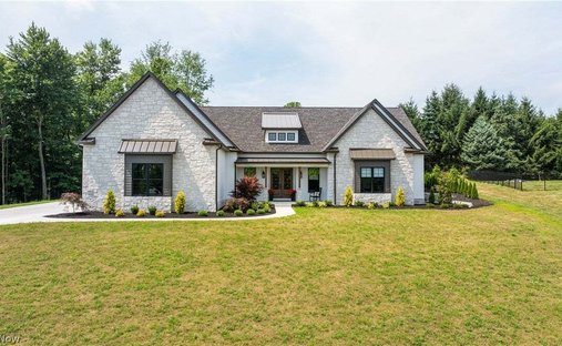 House in Youngstown, Ohio, United States 1