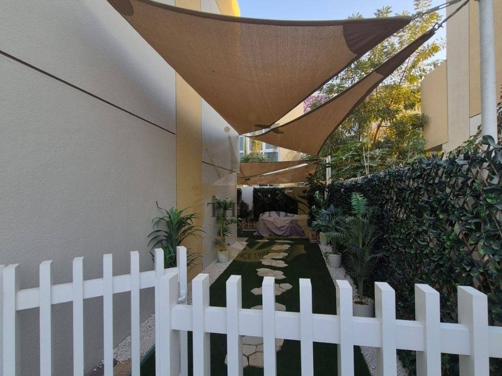 Townhouse in Damac Hills 2, Dubai, United Arab Emirates 2 - 18450627