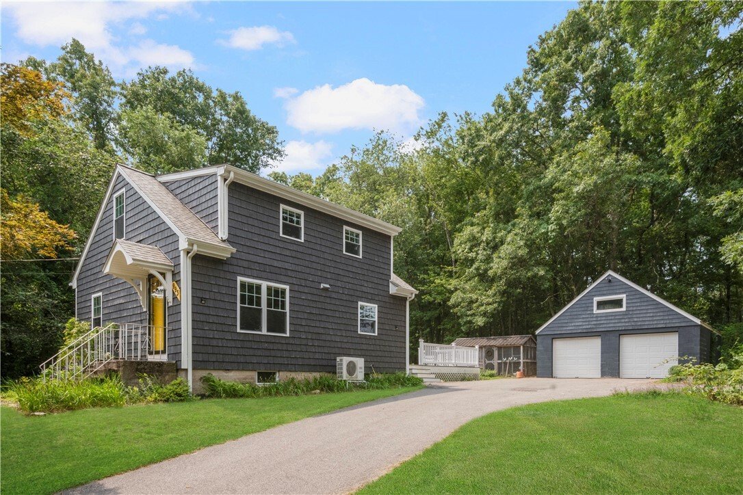 House in Seekonk, Massachusetts, United States 1 - 18446045