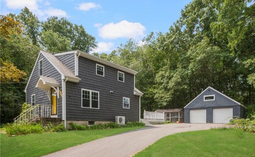 House in Seekonk, Massachusetts, United States 1
