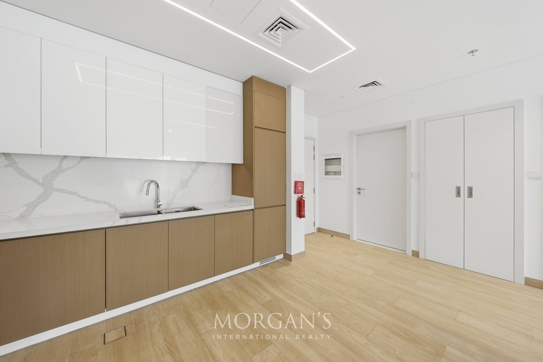 Apartment in Al Satwa, Dubai, United Arab Emirates 3 - 17975491