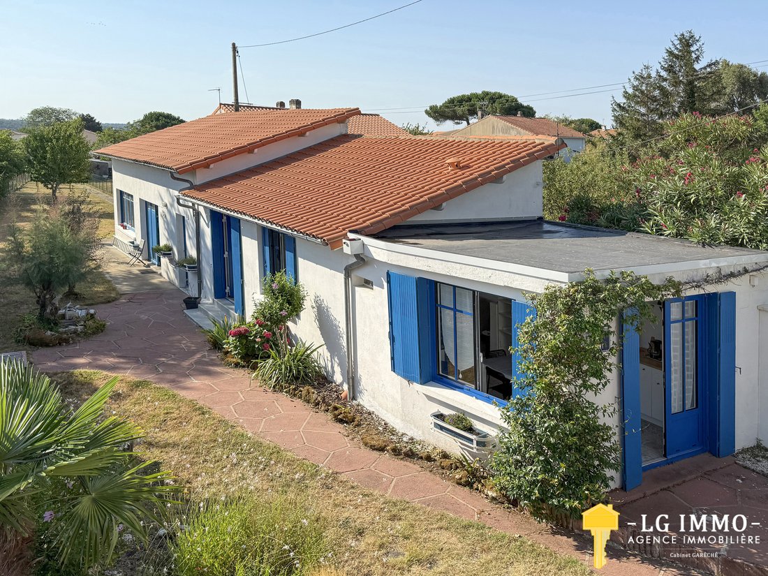 House in Saint-Georges-de-Didonne, Nouvelle-Aquitaine, France 3 - 18450118