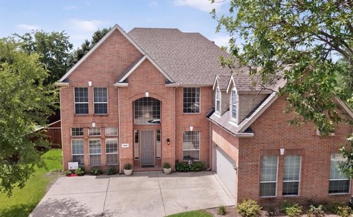 House in Lewisville, Texas, United States 1