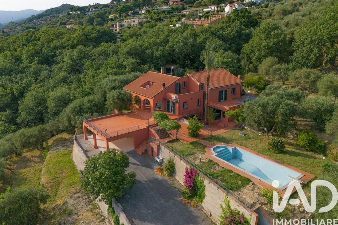 Villa in Finale Marina, Finale Ligure, Liguria 1 - 18452190