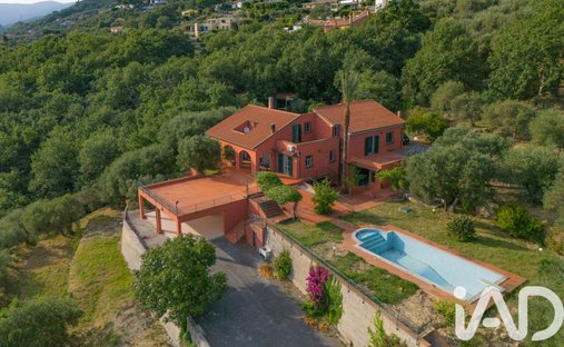 Villa en Finale Marina, Finale Ligure, Liguria 1