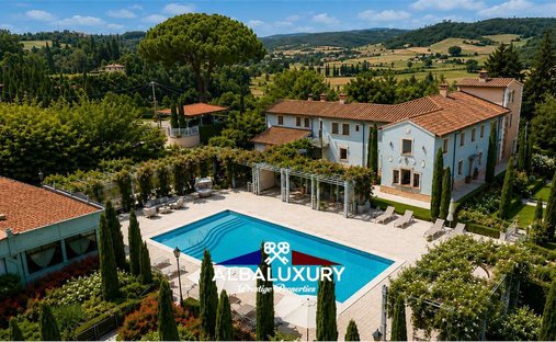 Villa in San Miniato, Tuscany, Italy 1