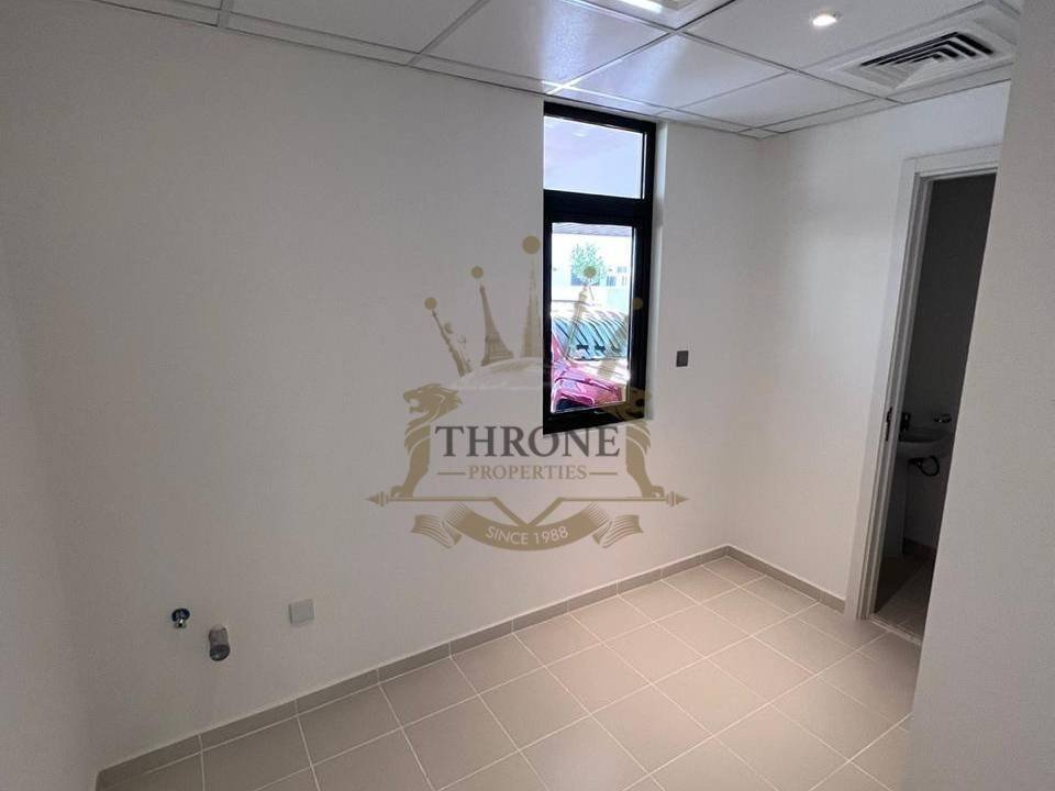 Townhouse in Damac Hills 2, Dubai, United Arab Emirates 4 - 18449941