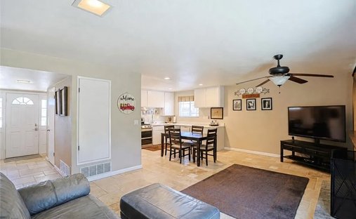 House in Garden Grove, California, United States 1