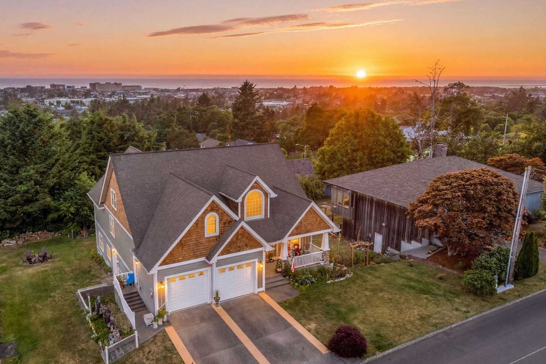House in Gearhart, Oregon, United States 1 - 16698093