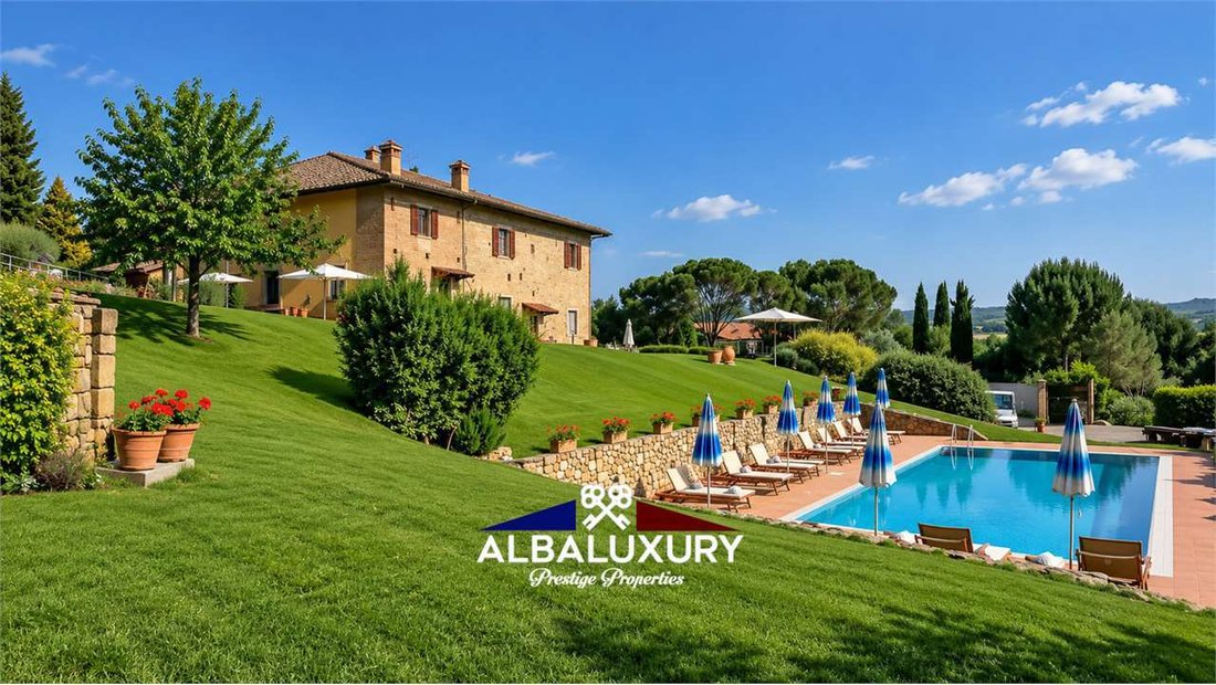 Villa in San Gimignano, Tuscany, Italy 1 - 15347285