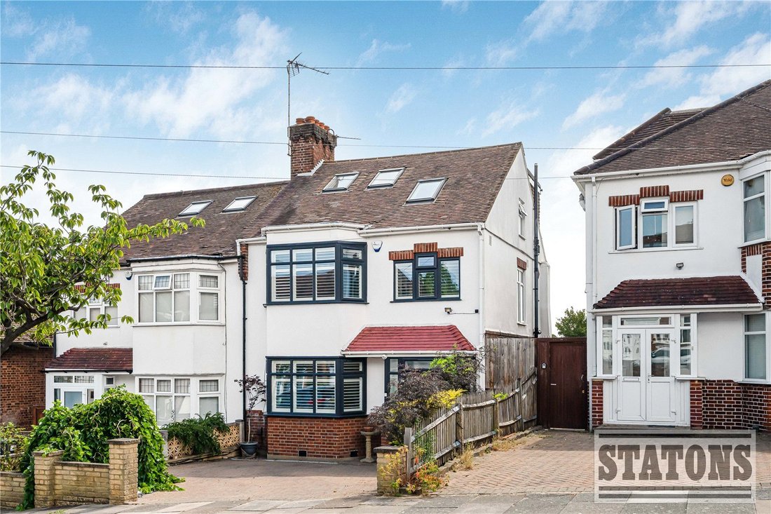 House in Kenton, Brent, England 1 - 18449130