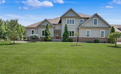House in Akron, New York, United States 1