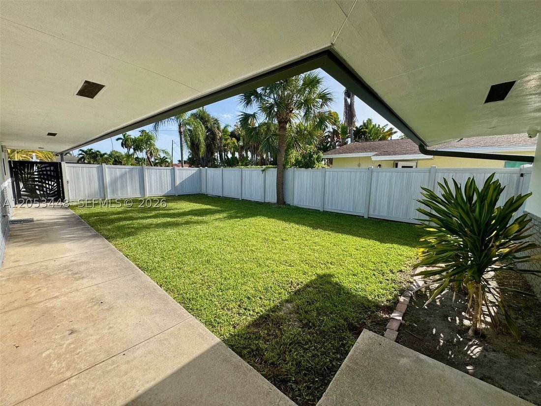 House in Oakland Park, Florida, United States 4 - 18449493