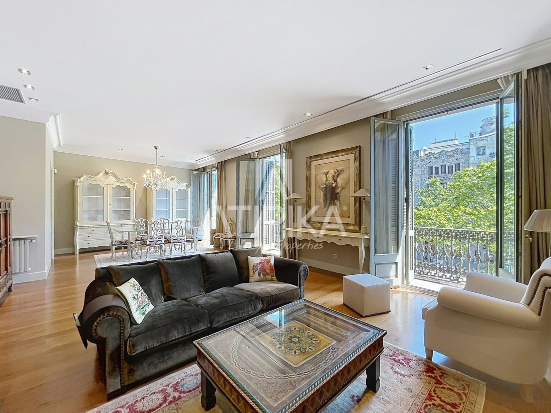 Apartment in Eixample, Barcelona, Spain 1 - 18451309