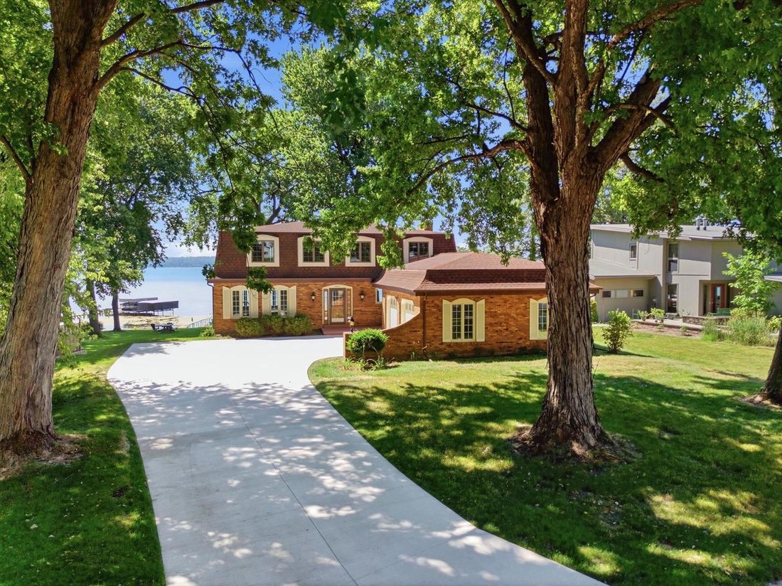 House in Madison, Wisconsin, United States 2 - 18446131