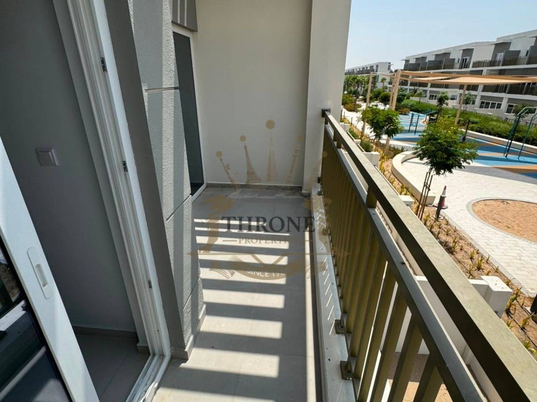 Townhouse in Damac Hills 2, Dubai, United Arab Emirates 2 - 18450056