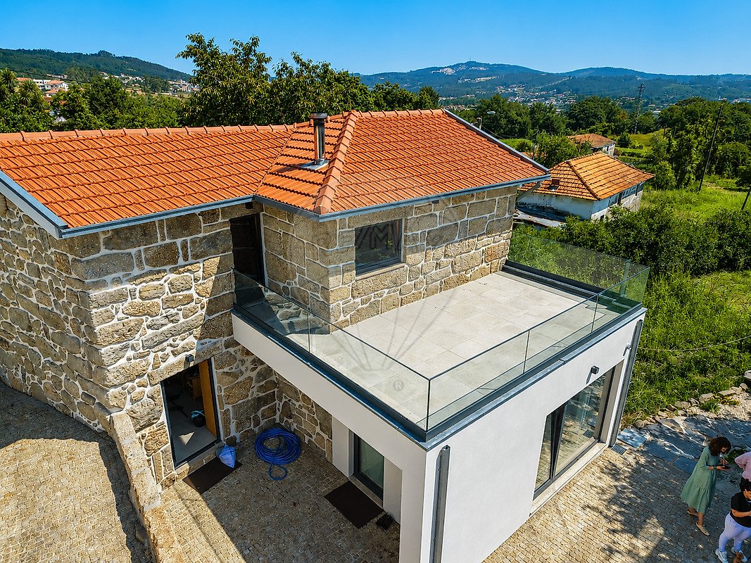 Finca in Termas de Sao Vicente, Porto District, Portugal 1 - 18446864