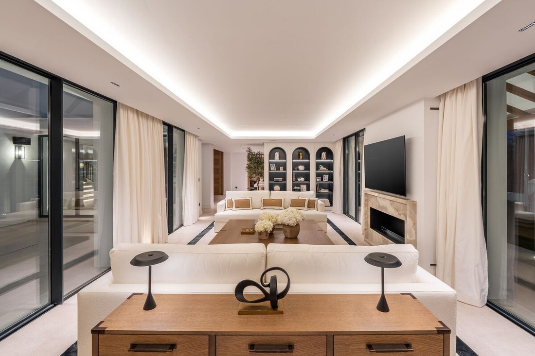 Villa a Nueva Andalucía, Marbella, Spagna 3 - 18447792