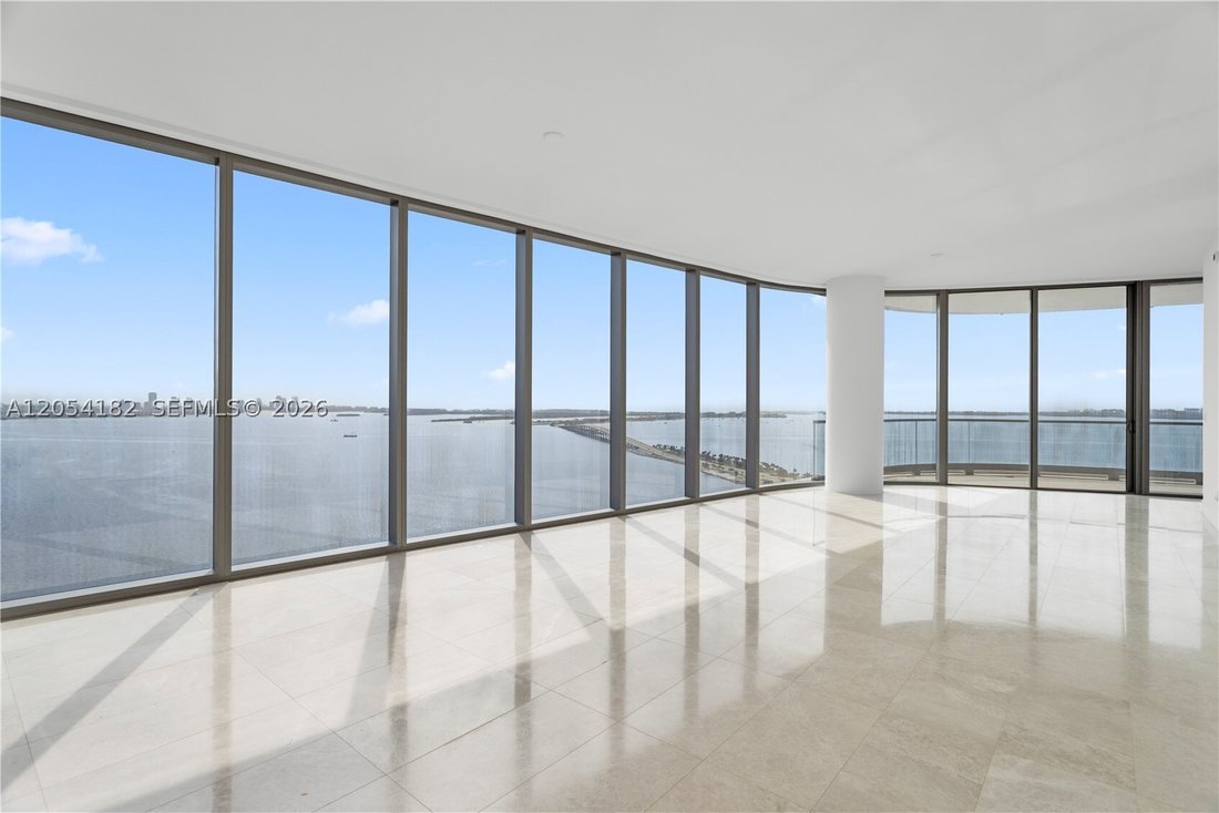 Condo in Miami, Florida, United States 1 - 18449503