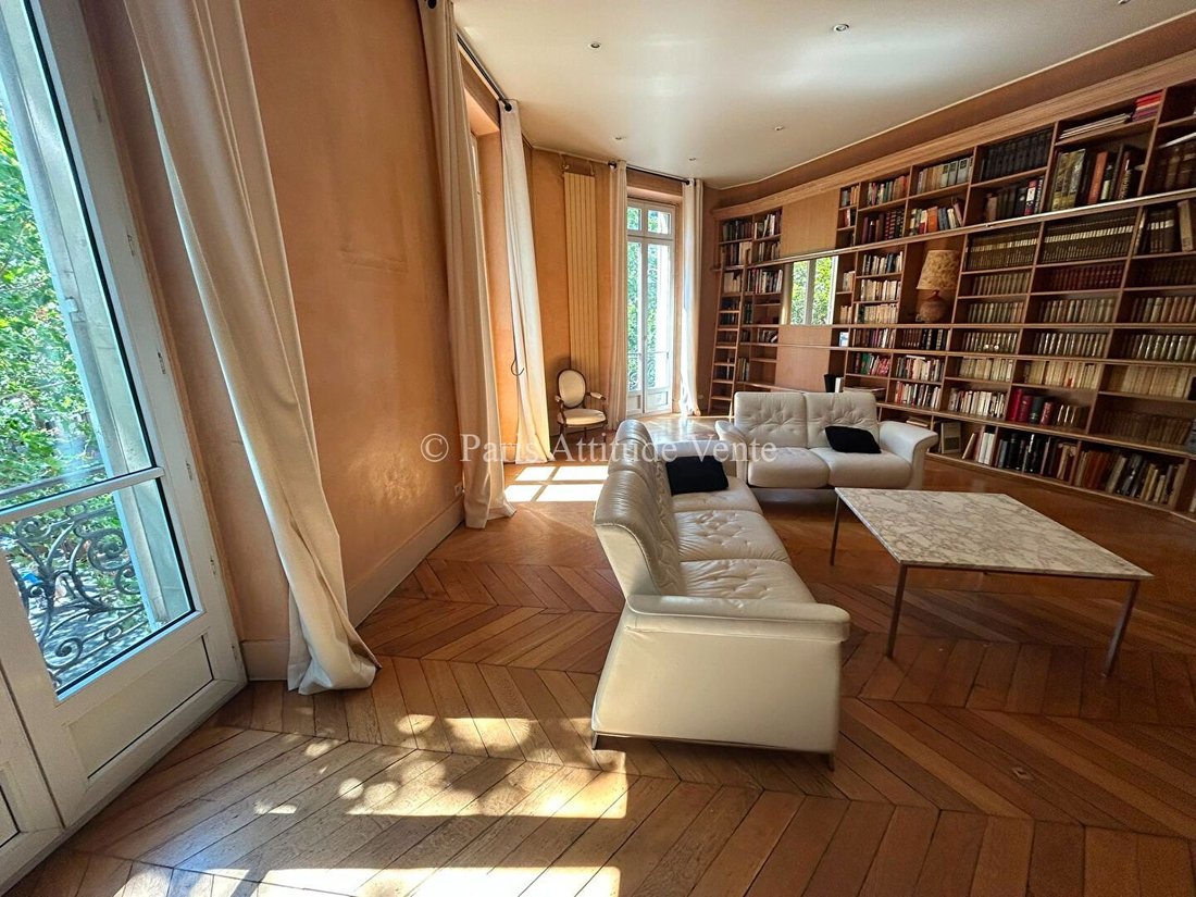 Apartment in Odéon, Paris 6e Arrondissement, Paris 3 - 18447501