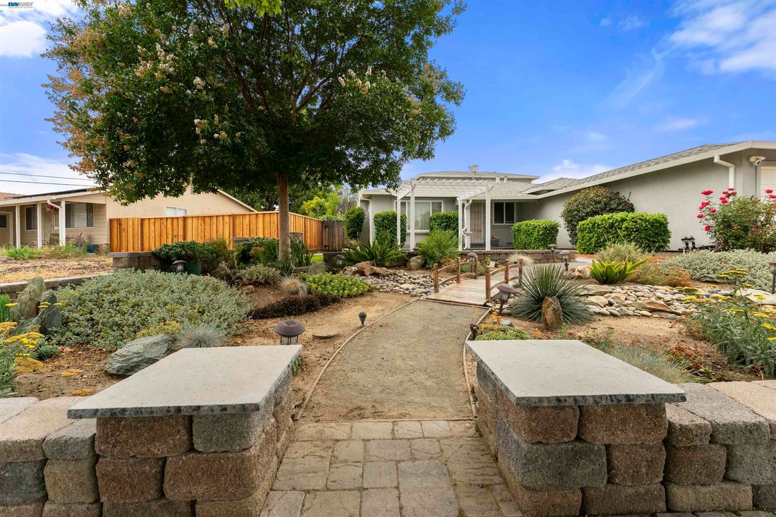 House in Newark, California, United States 5 - 18449307