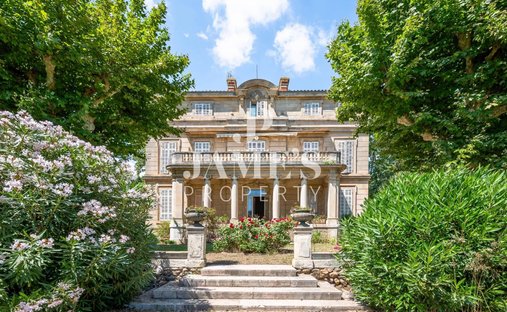 Haus in Entressen, Istres, Frankreich 1