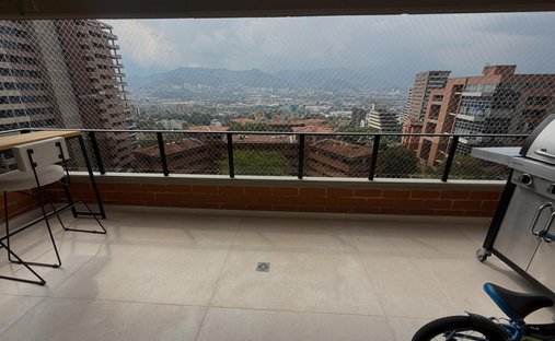 Apartamento en Medellín, Antioquia, Colombia 1