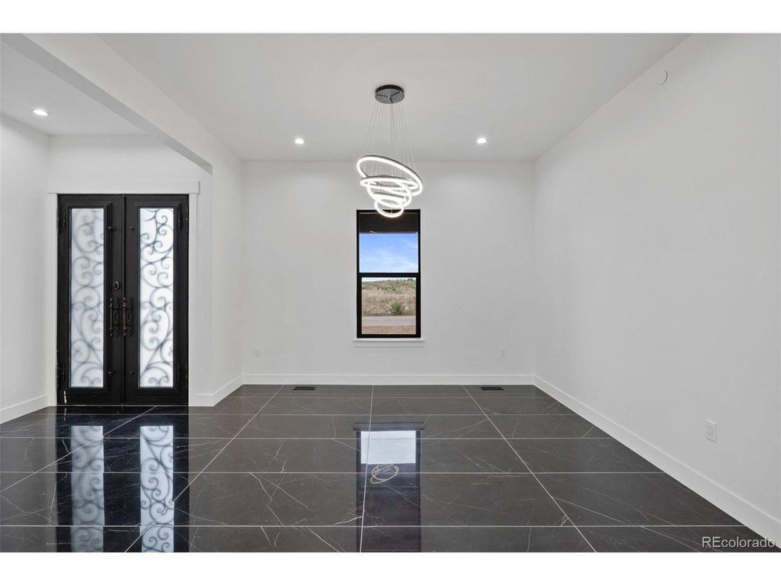 House in Lochbuie, Colorado, United States 3 - 18449157