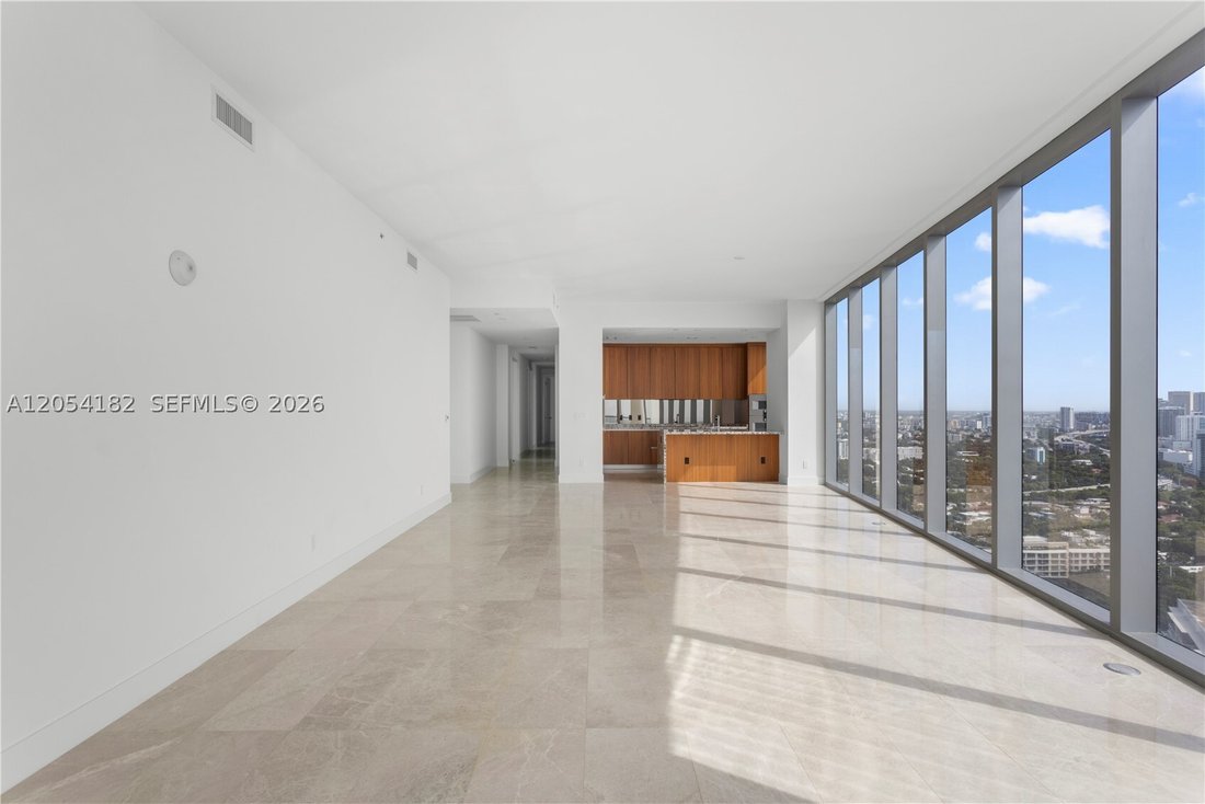 Condo in Miami, Florida, United States 2 - 18449503